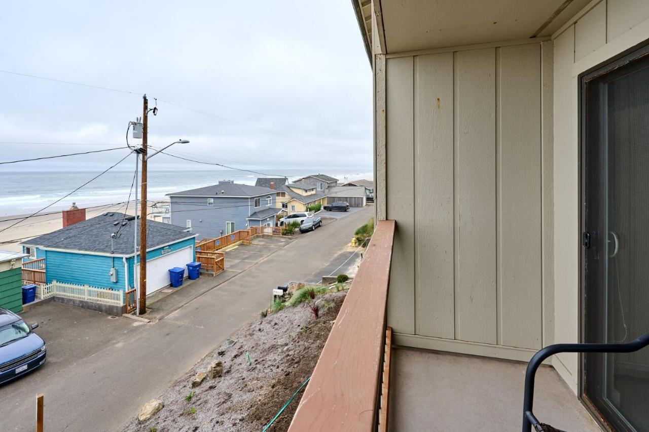 Surftides Plaza Rentals Lincoln City Exterior foto